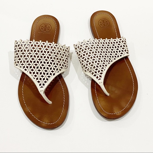 tory burch flat flip flops